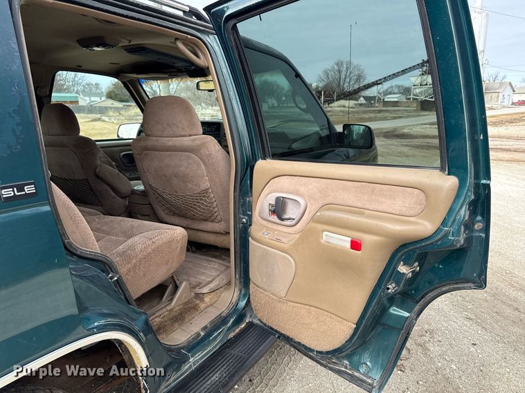 image for item DT0534 1995 GMC Yukon SLE SUV