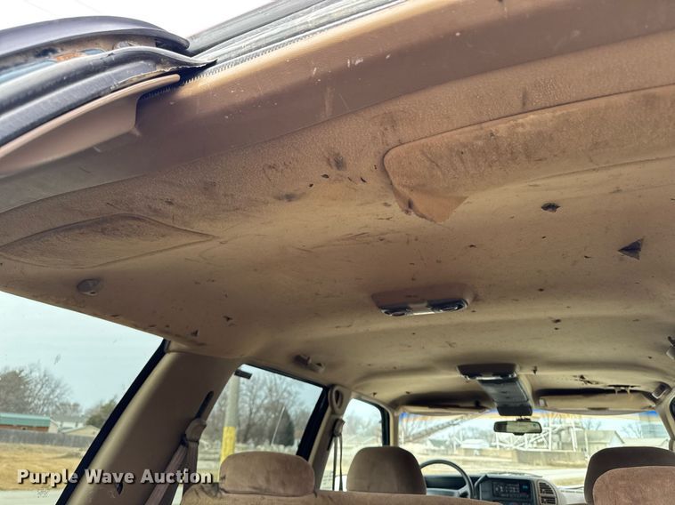 image for item DT0534 1995 GMC Yukon SLE SUV