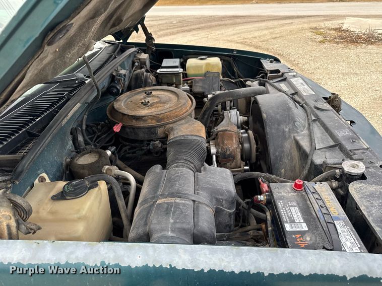 image for item DT0534 1995 GMC Yukon SLE SUV