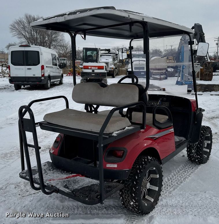 image for item DT0541 2020 Tracker Off Road golf cart