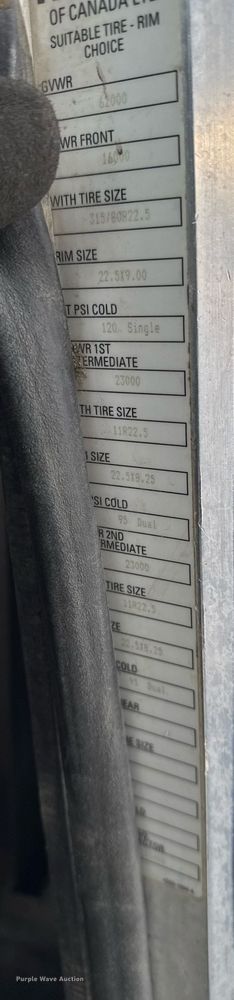 image for item DT0554 2012 Pererbilt 348 refuse truck