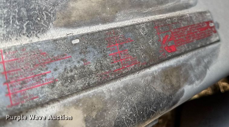 image for item DT0555 1990 Ford L9000 hook lift truck