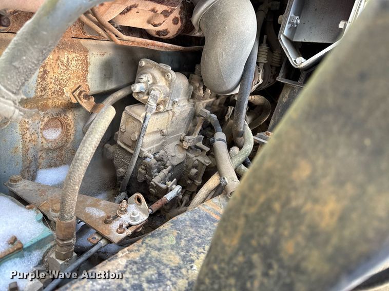 image for item DT0556 1995 Mack LE613 refuse truck