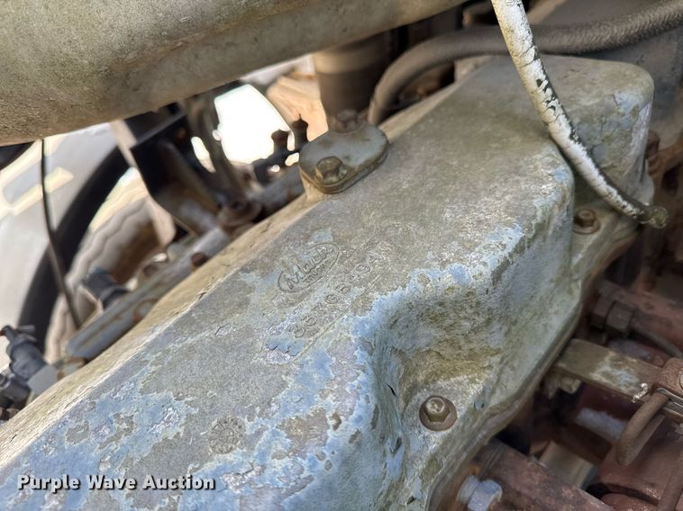 image for item DT0556 1995 Mack LE613 refuse truck