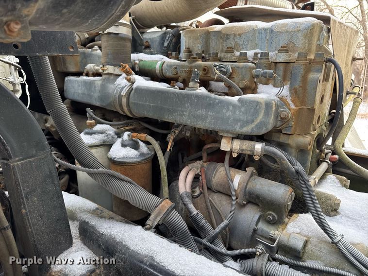 image for item DT0559 1998 Mack LE613 refuse truck