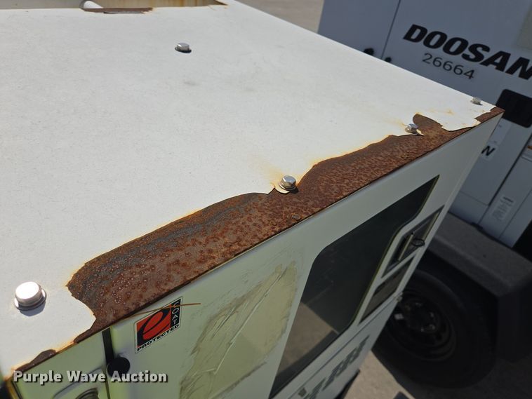 image for item DT5497 2021 Multiquip WhisperWatt DCA25SSIU4F generator