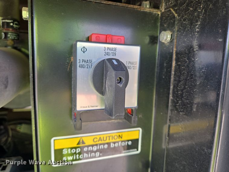 image for item DT5497 2021 Multiquip WhisperWatt DCA25SSIU4F generator