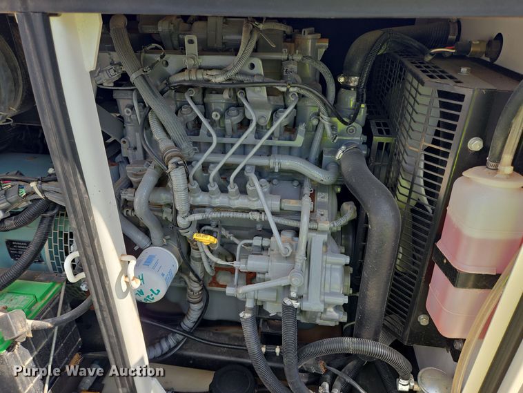 image for item DT5497 2021 Multiquip WhisperWatt DCA25SSIU4F generator