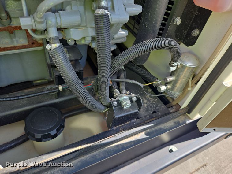 image for item DT5497 2021 Multiquip WhisperWatt DCA25SSIU4F generator