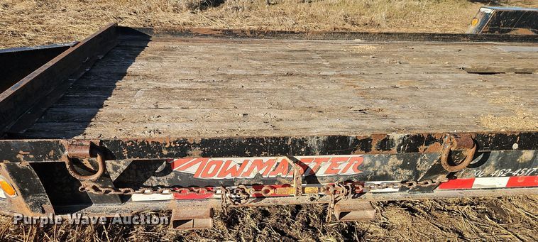 image for item DT7609 2003 TowMaster T14 equipment trailer