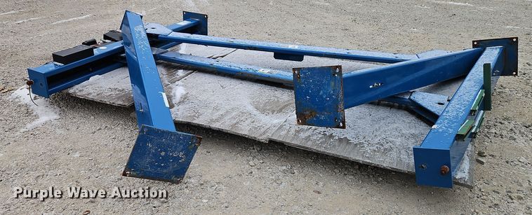 image for item DT7620 Hunter Engineering Co L444-18K four post automotive lift