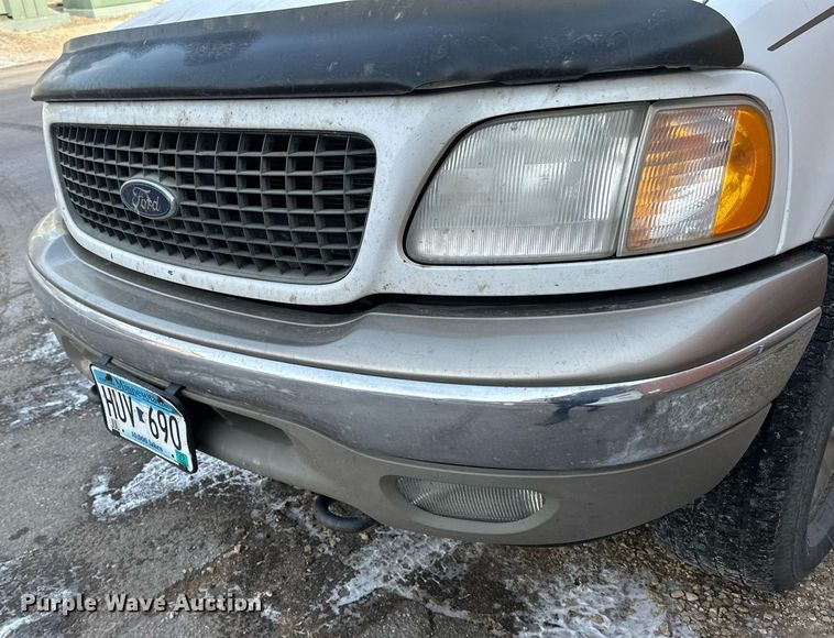 image for item DV0576 2000 Ford  Expedition SUV