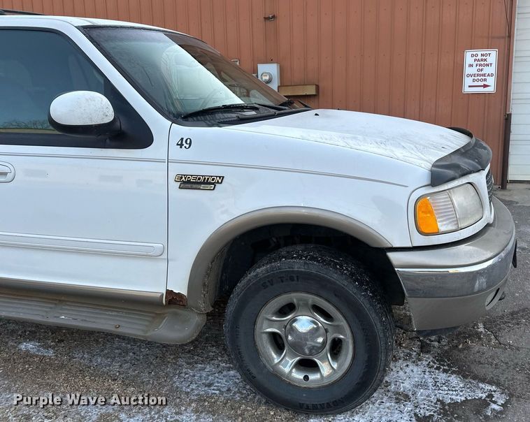 image for item DV0576 2000 Ford  Expedition SUV