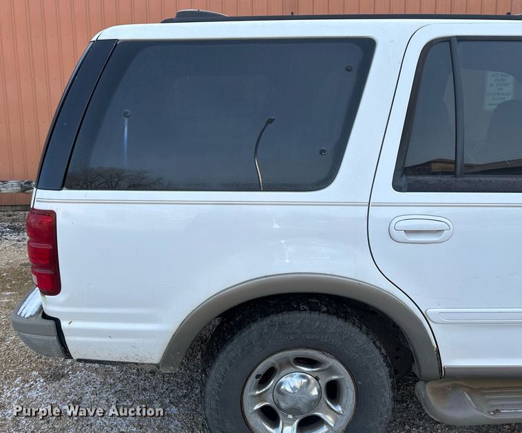 image for item DV0576 2000 Ford  Expedition SUV