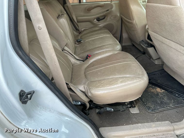 image for item DV0576 2000 Ford  Expedition SUV