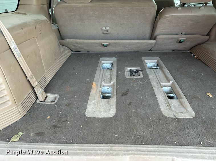 image for item DV0576 2000 Ford  Expedition SUV