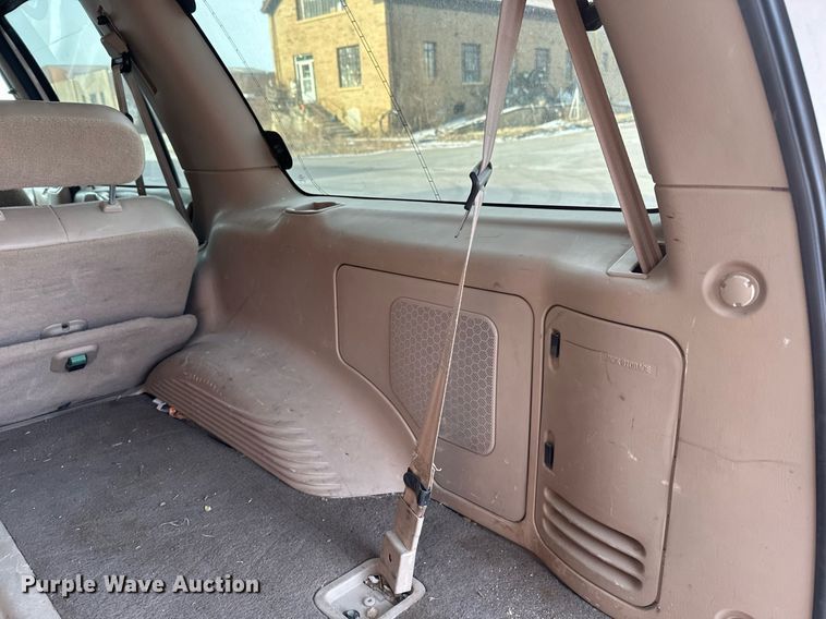 image for item DV0576 2000 Ford  Expedition SUV