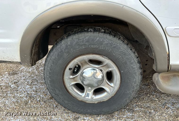 image for item DV0576 2000 Ford  Expedition SUV