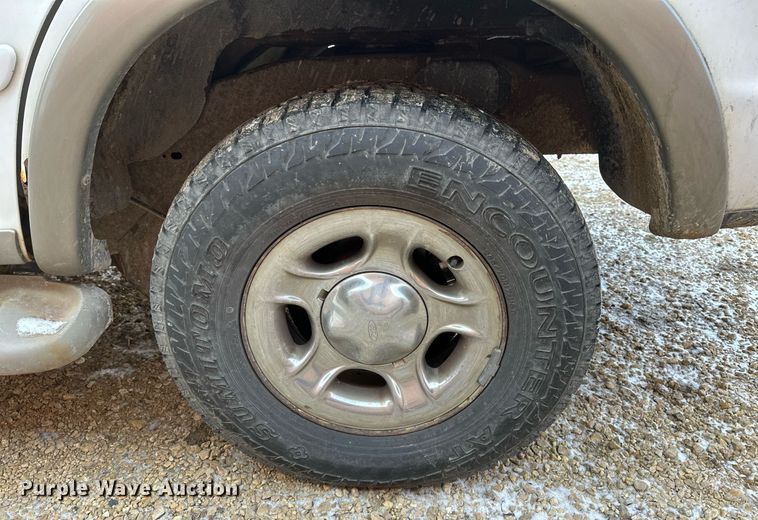 image for item DV0576 2000 Ford  Expedition SUV