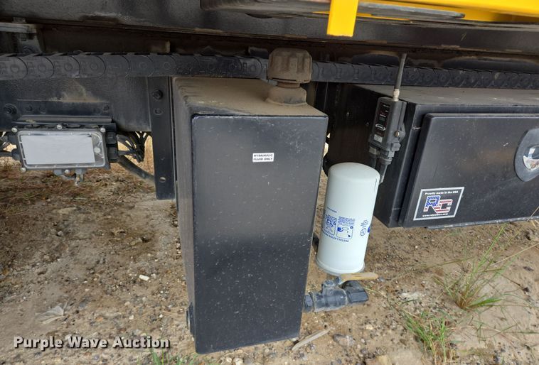 image for item DV1264 2022 Freightliner M2 106 rollback truck