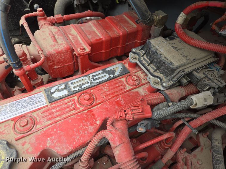 image for item DV1264 2022 Freightliner M2 106 rollback truck