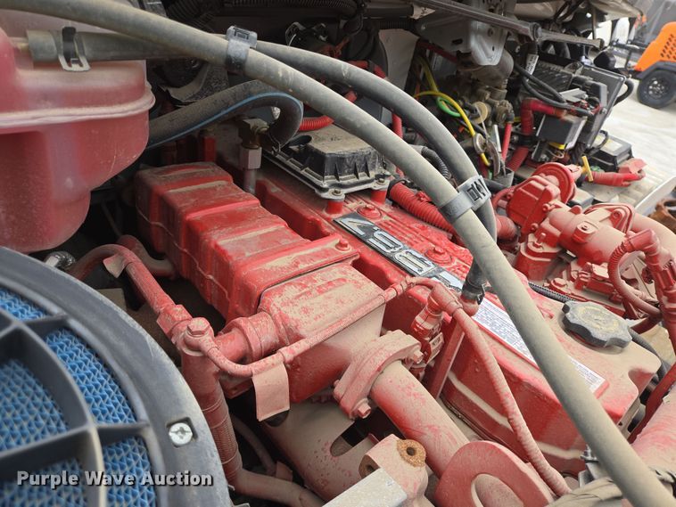 image for item DV1264 2022 Freightliner M2 106 rollback truck