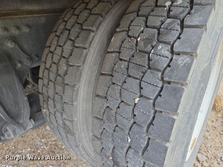 image for item DV1264 2022 Freightliner M2 106 rollback truck