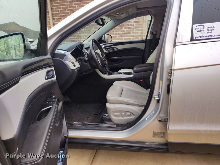 image for item DV6660 2014 Cadillac SRX SUV