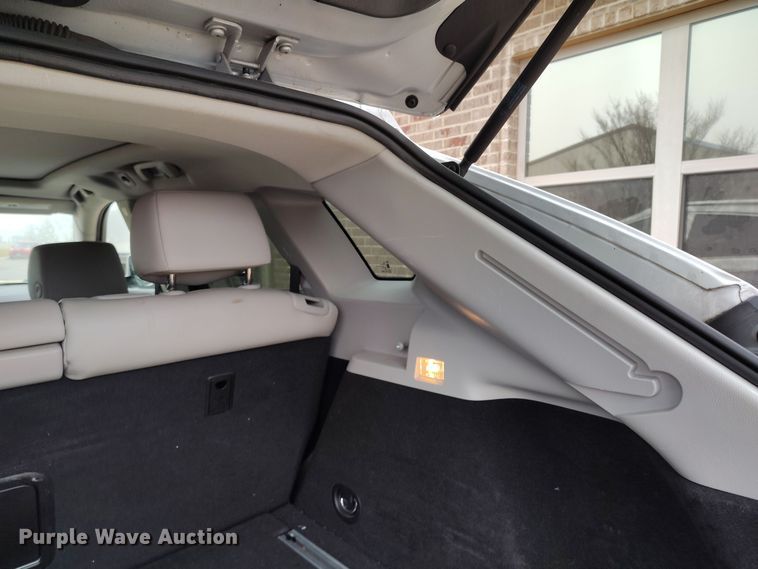 image for item DV6660 2014 Cadillac SRX SUV