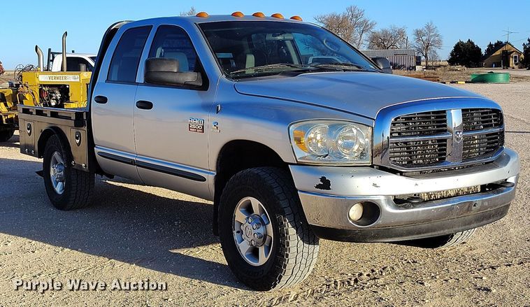 image for item DV6669 2007 Dodge  Ram 2500 Quad Cab flatbed truck
