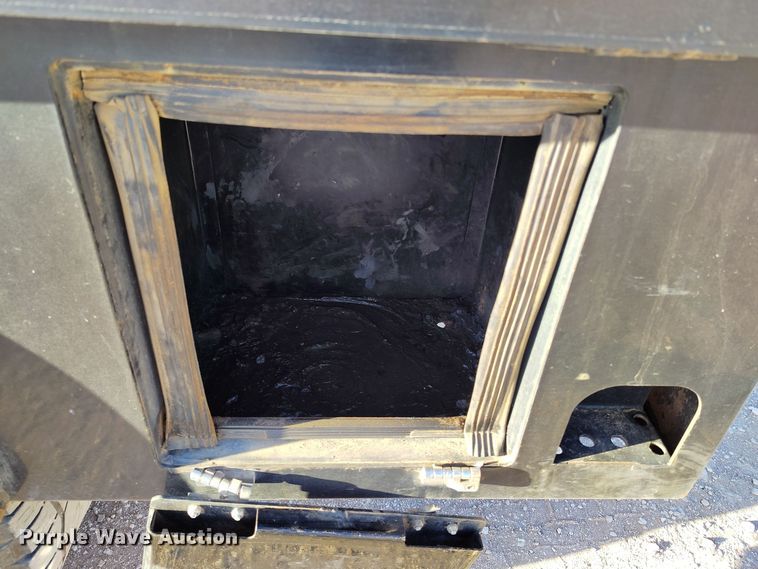 image for item DV6669 2007 Dodge  Ram 2500 Quad Cab flatbed truck