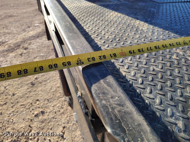 image for item DV6669 2007 Dodge  Ram 2500 Quad Cab flatbed truck