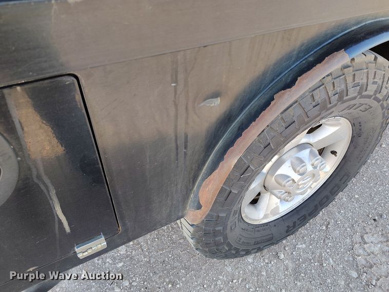 image for item DV6669 2007 Dodge  Ram 2500 Quad Cab flatbed truck