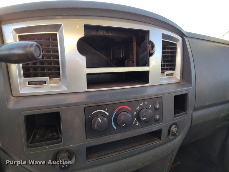 image for item DV6669 2007 Dodge  Ram 2500 Quad Cab flatbed truck