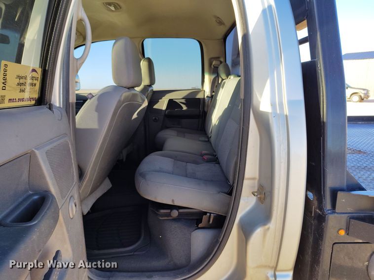 image for item DV6669 2007 Dodge  Ram 2500 Quad Cab flatbed truck