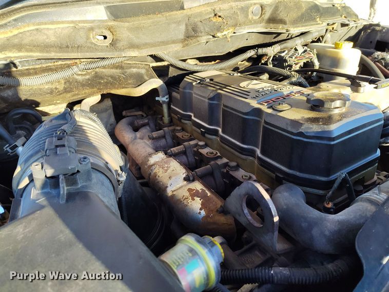 image for item DV6669 2007 Dodge  Ram 2500 Quad Cab flatbed truck