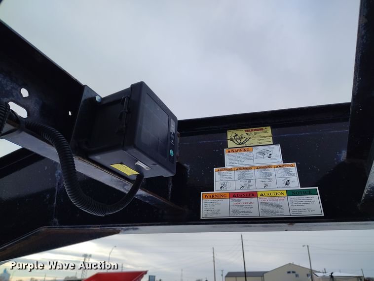 image for item DV6684 2022 Big Tex 22GN-35BK+5MR equipment trailer