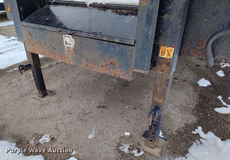 image for item DV6684 2022 Big Tex 22GN-35BK+5MR equipment trailer