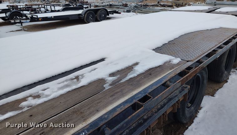 image for item DV6684 2022 Big Tex 22GN-35BK+5MR equipment trailer