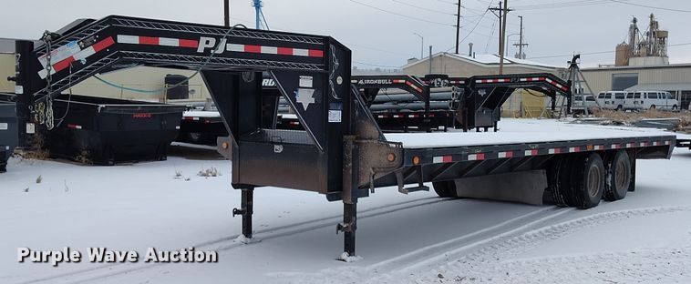 image for item DV6690 2015 PJ equipment trailer