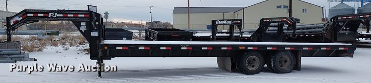 image for item DV6690 2015 PJ equipment trailer