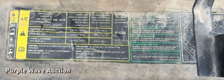 image for item DW2856 2003 Ford F450 Super Duty Crew Cab flatbed truck