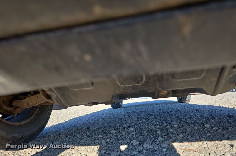 image for item DW3082 2016 Chevrolet Silverado 1500 pickup truck