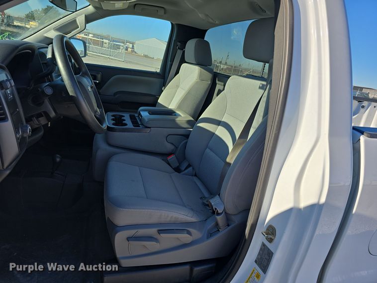 image for item DW3082 2016 Chevrolet Silverado 1500 pickup truck