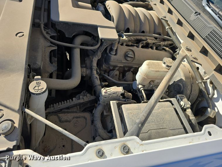 image for item DW3082 2016 Chevrolet Silverado 1500 pickup truck