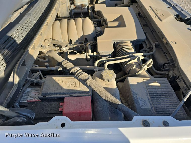 image for item DW3082 2016 Chevrolet Silverado 1500 pickup truck