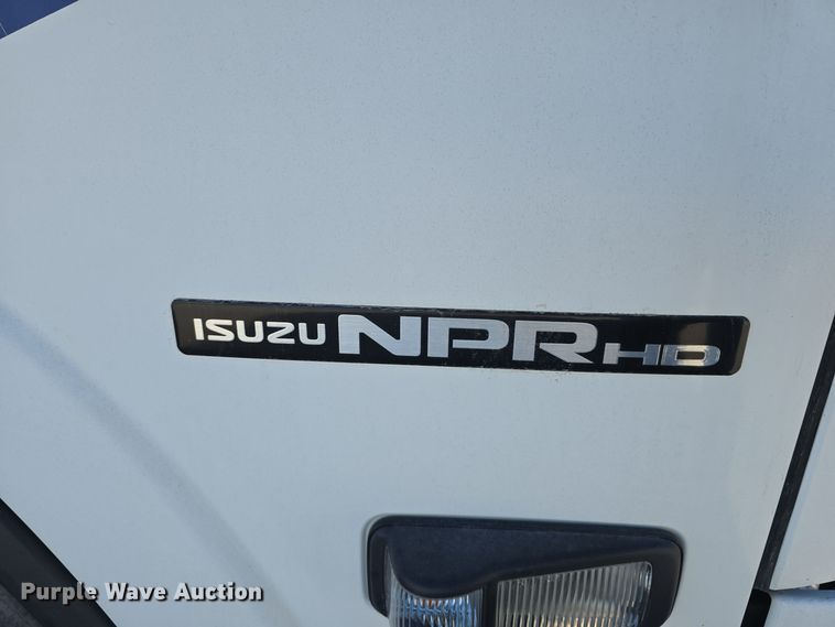 image for item DW3116 2014 Isuzu NPR HD truck cab and chassis