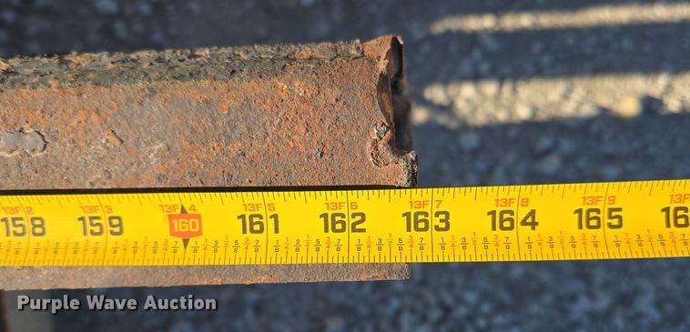 image for item DW3116 2014 Isuzu NPR HD truck cab and chassis