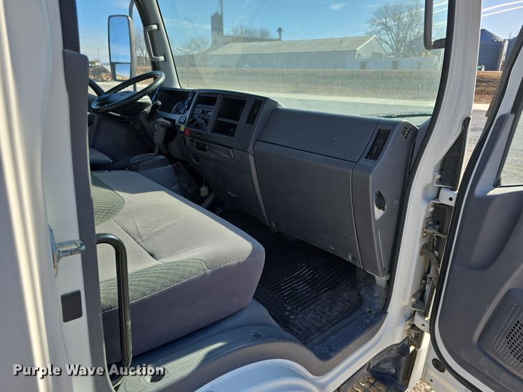 image for item DW3116 2014 Isuzu NPR HD truck cab and chassis