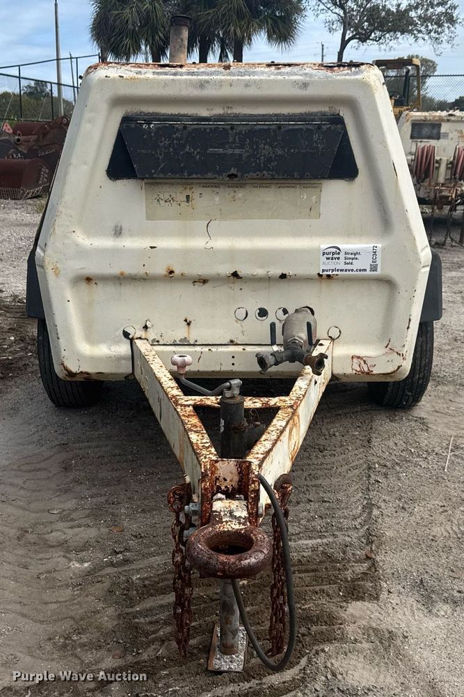 image for item EC3472 Ingersoll Rand P185CWJD air compressor